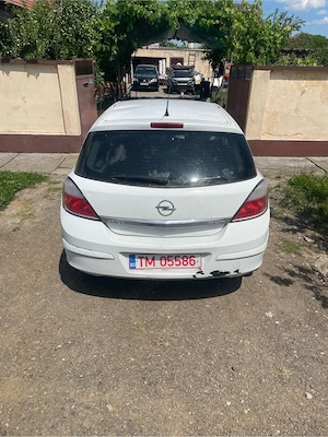 dezmembrez opel astra h 1.7 cdti din 2007  - imagine 4