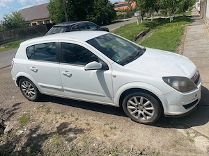 dezmembrez opel astra h 1.7 cdti din 2007 