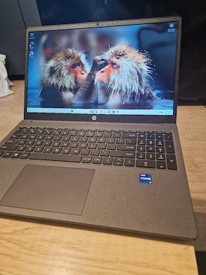 Laptop HP 250G10