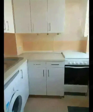 Inchiriez apartament cu 2 camere - imagine 3
