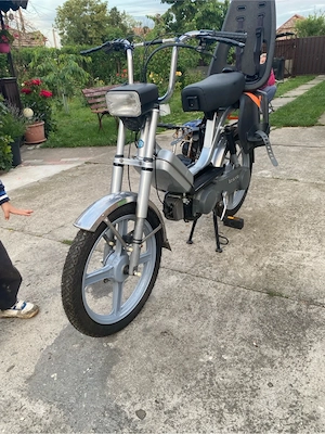 Vand moped Piaggio Bravo Si inmatriculat - imagine 3