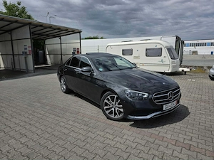 Mercedes E 300de limuzina  - imagine 5