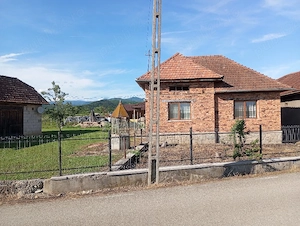 Vand casa de vacanta loc Hălmăgel  - imagine 4