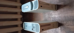Vand xbox 360 pentru piese pret fix pentru amândouă 100lei