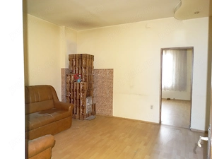 Apartament de vanzare la vila in Busteni, preț în descriere.  - imagine 10