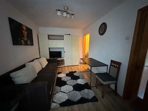 Proprietar - ofer spre inchiriere