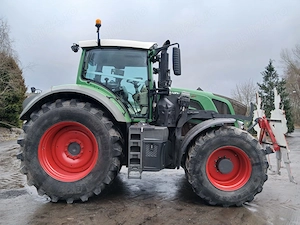 Vând doua Tractoare Fendt  - imagine 5