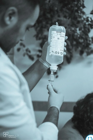PFA Asistent medical cu experiență administrez Perfuzii, injecții, pansamente, montări sonde etc. la - imagine 5