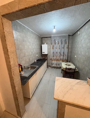Vand Apartament 2 camere Zona Craiovei - imagine 3
