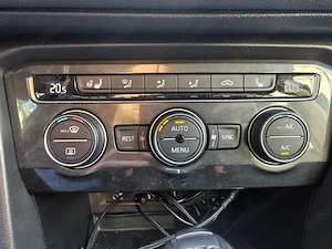 Tiguan 2017, 190CP Diesel, DSG, Trapa - imagine 8