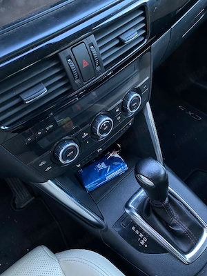 Vând Mazda Cx5 2.2 diesel automata 2014  - imagine 3