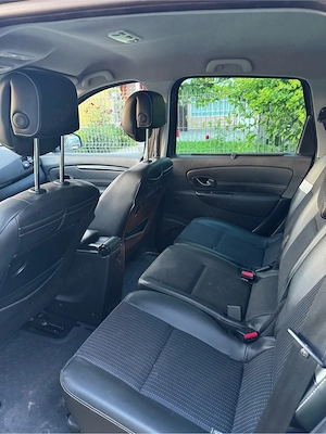 Renault Grand Scenic - imagine 3