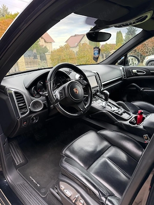 Porsche Cayenne 3.0 Diesel 245 CP   2014   320.000 km - imagine 9