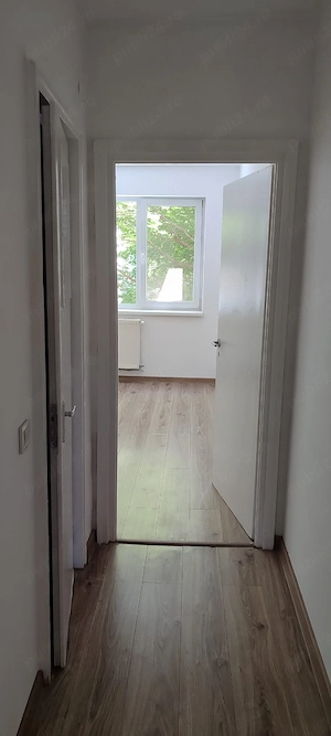 Apartament 3 Camere DE VÂNZARE  - imagine 2
