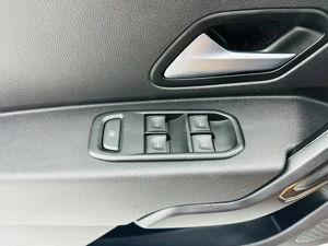 DACIA DUSTER 2021  1.5D E6 Garantie 12 Luni Rate Avans 0 Doar Cu Buletinul - imagine 11
