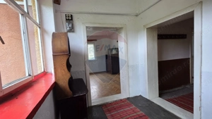 Casă cu 3 camere de vânzare Teleac - imagine 2