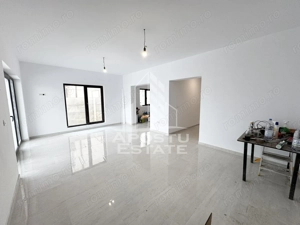 Duplex cu 5 camere si 3 bai, complet finalizat, disponibil imediat. - imagine 4