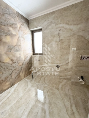 Duplex cu perete dublu, 4 camere si 3 bai finalizat, toate utilitatile - imagine 19