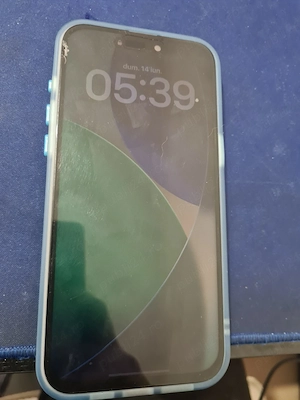 Vând iPhone 15 pro max 