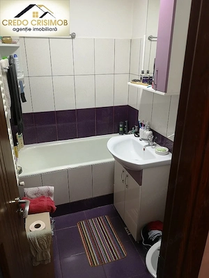 Vand apartament 2 cam cf 1 semidec ,bld Republicii - imagine 7