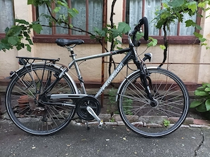 Vînd biciclete adulți și de copii