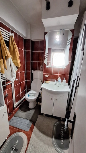 Caracal, 2 camere ultracentral, 70 m , living 30m , pretabil salon, cabinet avocat, stomatologie etc - imagine 5