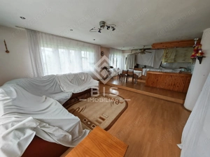 Casă mare D+P+2E (486 mp) – Ideală Mini-Bloc / 3 Apartamente - imagine 14