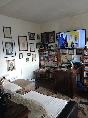 Vând apartament 2 camere, 52,13 m2, decomandat, renovat, central Horezu  - imagine 3