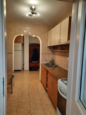 Apartament 3 camere luminos și primitor Malu Roșu   Elena Doamna - imagine 4