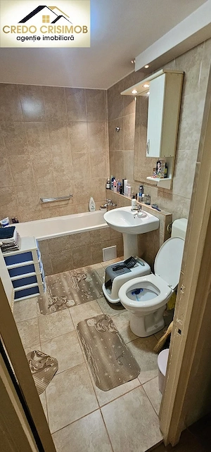 Vand apartament 3 cam cf 1 dec zona Govandari - imagine 11