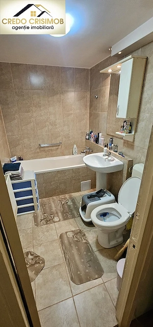 Vand apartament 3 cam cf 1 dec zona Govandari - imagine 9
