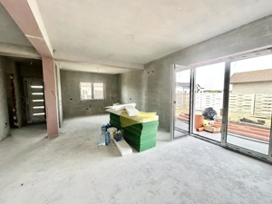 Duplex despartit prin camera tehnica - 4 camere - Cartier Europa - Mosnita Noua - imagine 2