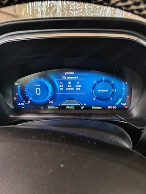 Vând sau Schimb,Ford Kuga Vignale,4 4, 2020,2.0 diesel,200 cai  - imagine 4