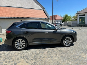 Vând sau Schimb,Ford Kuga Vignale,4 4, 2020,2.0 diesel,200 cai  - imagine 2