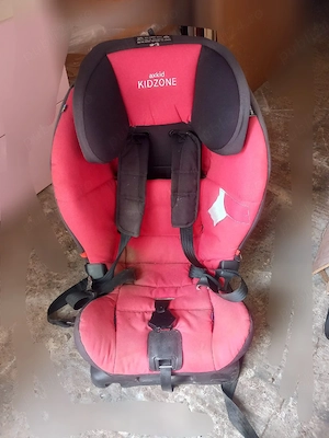 vand scaun auto Kidzone cu isofix