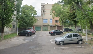 Garaj cu CF, 20 mp, Piata Bucuresti. 12 500 E (neg). Comision 0