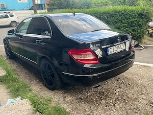 Vand Mercedes C Class 2009 volan dreapta - imagine 4