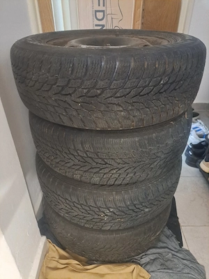 Roți Skoda / Seat iarnă, 4 bucăți second hand (100 lei bucata) - imagine 2