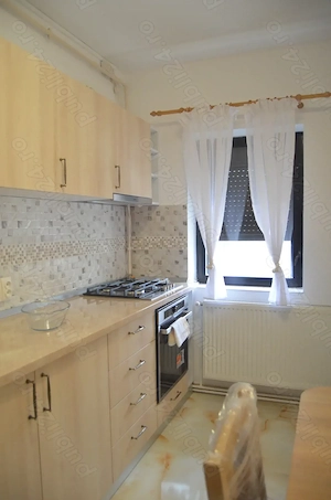 Predeal--Apartament cu trei camere - imagine 10