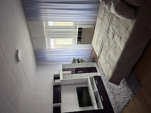 Garsonieră decomandată de vânzare   32 mp