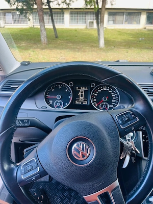 Vând Passat b7  motor 2000 motorină an 2012 octombrie cutie automată  - imagine 9