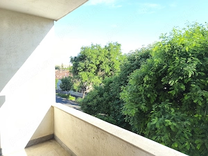 Apartament cu 2 camere, pivnita si garaj - imagine 2