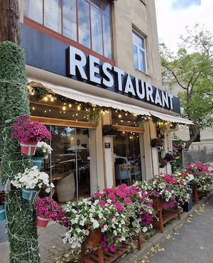 Restaurant cu specific romanesc cauta ospatar picol