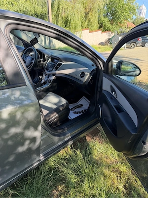Chevrolet Cruze LS 1.6+gpl - imagine 7