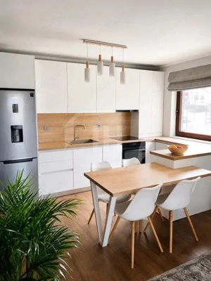 Apartament 3 camere, modern, Europa - imagine 2