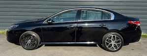 Renault Latitude 2.0 dCi Initiale   175 CP   Automată   2014 - imagine 5
