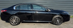 Renault Latitude 2.0 dCi Initiale   175 CP   Automată   2014 - imagine 2