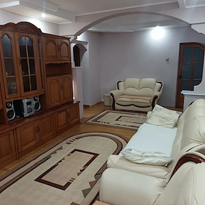 Închiriez apartament 3 camere - imagine 6