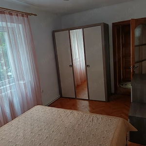 Închiriez apartament 3 camere - imagine 3