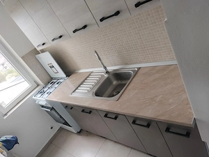 Apartament 3 camere bloc H2  - imagine 7